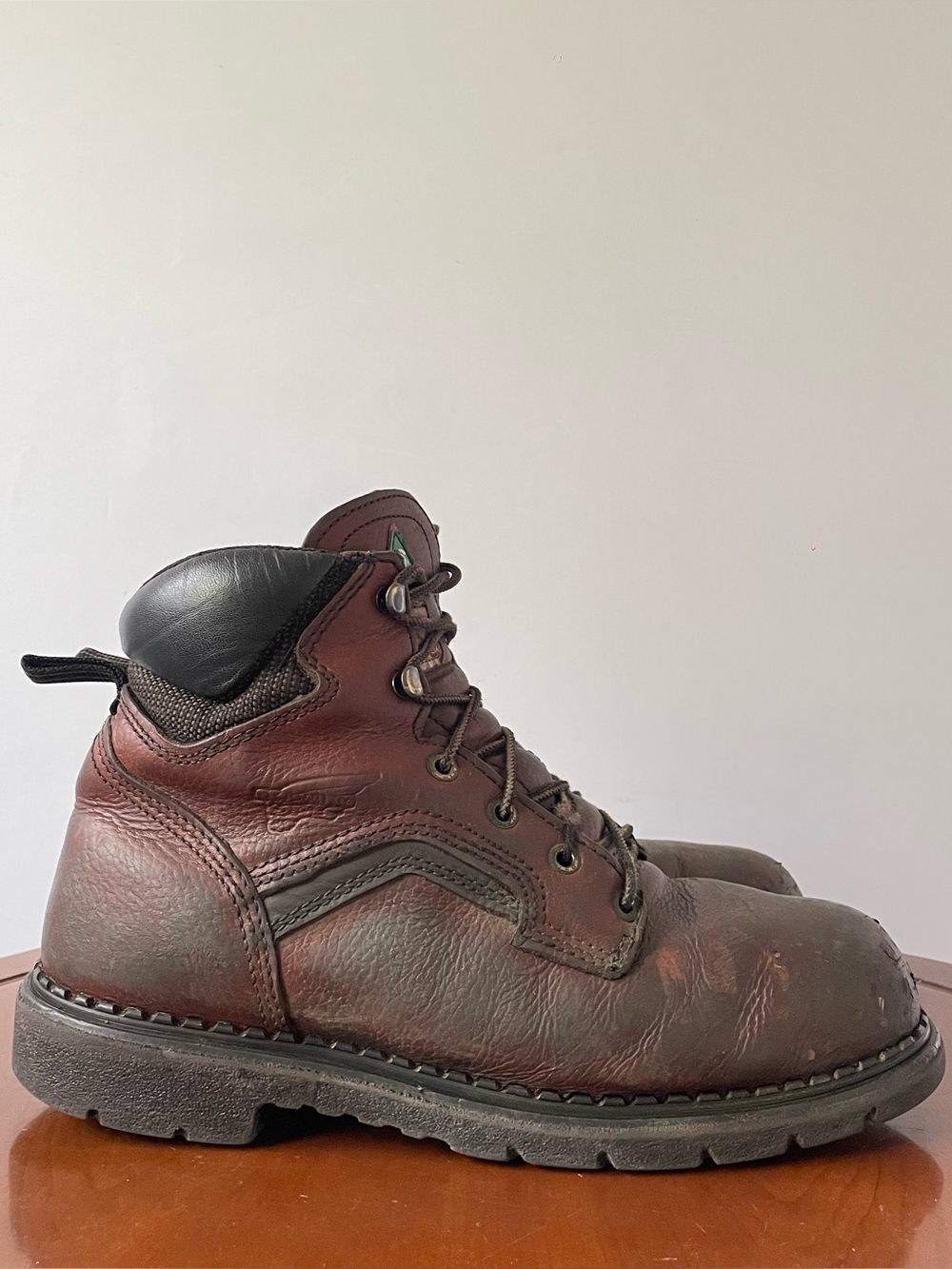 Red Wing DynaForce 6-inch work boots | US 9.5D